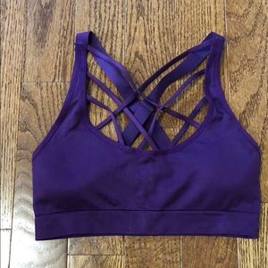 Victoria Sport sports bra